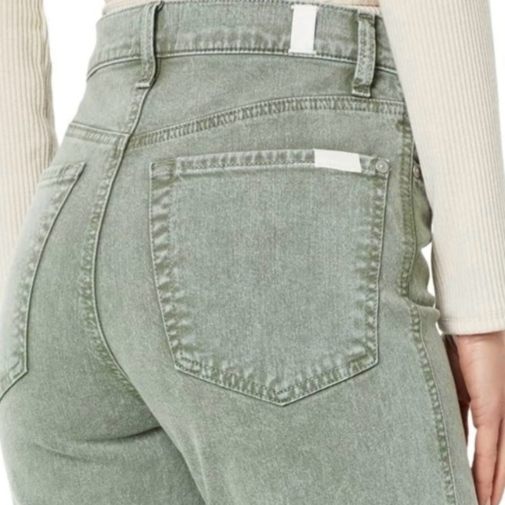 7 For All Mankind Straight Button-Fly Crop Jeans - Picture 5 of 10